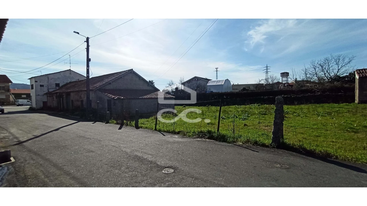 Terreno para Venda em Medelo Foto 11