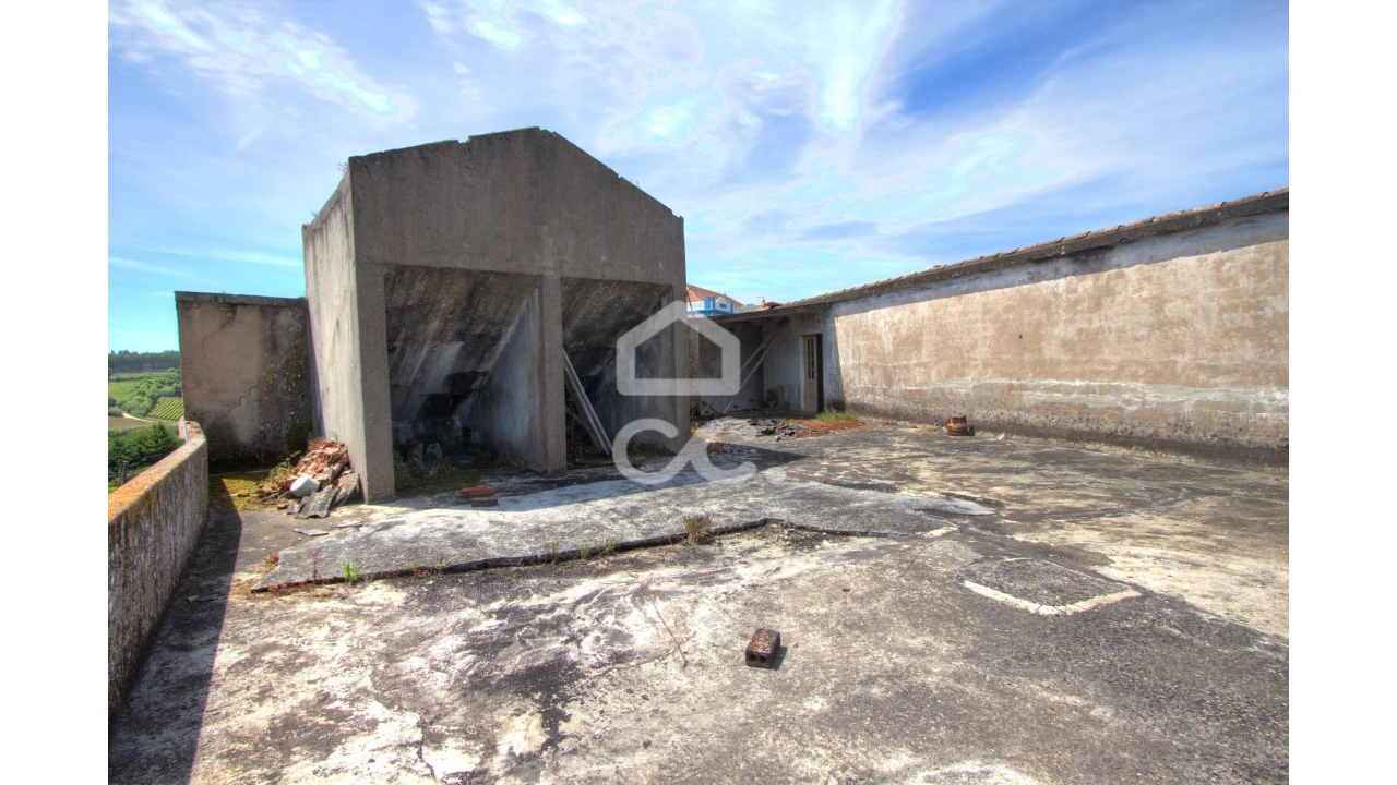 Armazém para Venda em Moita dos Ferreiros Foto 11