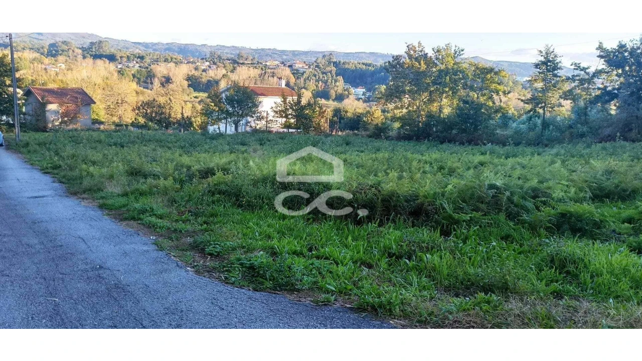 Terreno para Venda em Estorãos Foto 5
