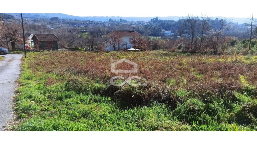 Terreno para Venda em Estorãos Foto 3