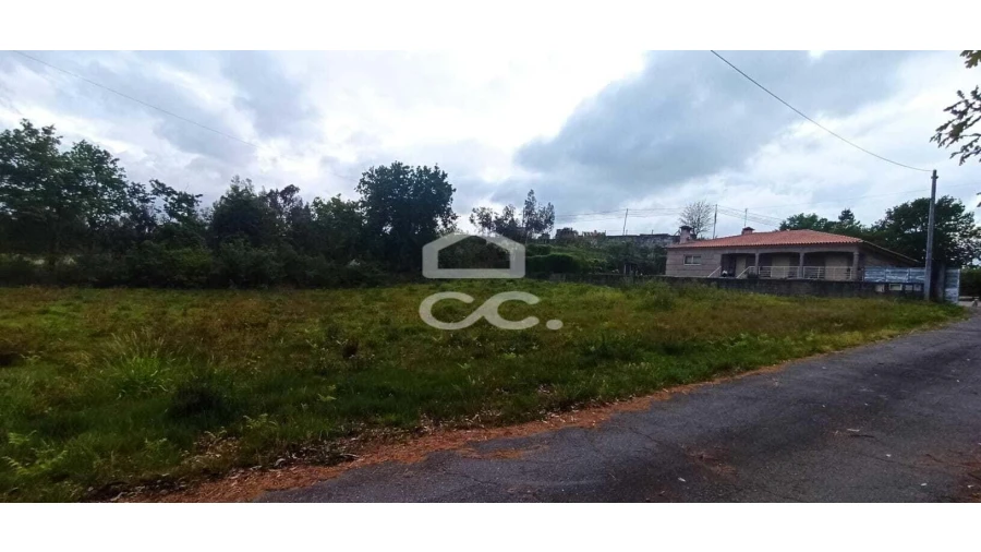 Terreno para Venda em Estorãos Foto 9