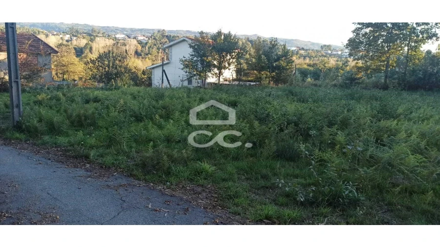 Terreno para Venda em Estorãos Foto 8