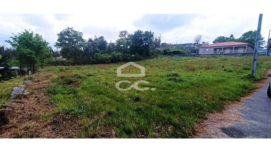 Terreno para Venda em Estorãos Foto 11