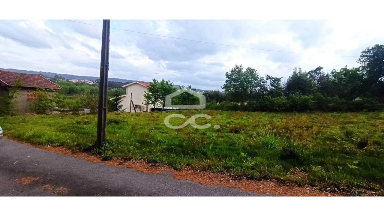 Terreno para Venda em Estorãos Foto 10