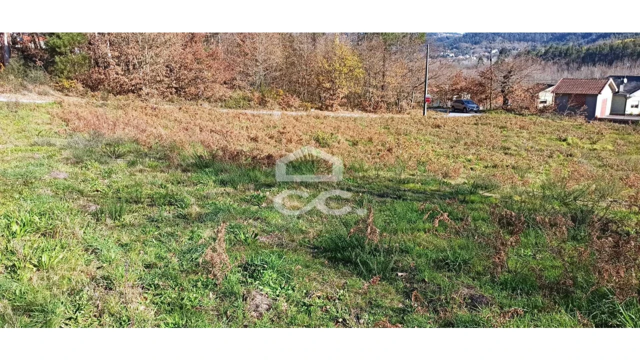 Terreno para Venda em Estorãos Foto 4