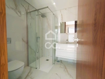Apartamento T3 para Venda em Póvoa de Varzim, Beiriz e Argivai