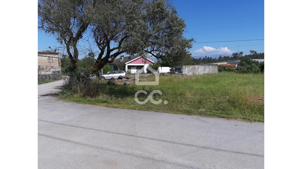 Terreno para Venda em Canas de Senhorim Foto 1