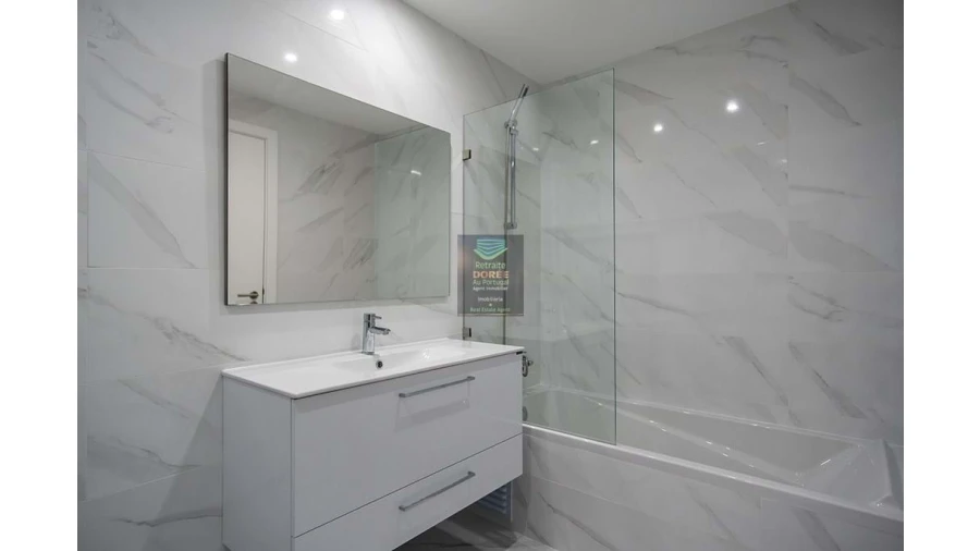 Apartamento T2 para Venda em Portimão Foto 10