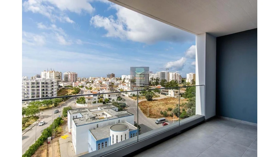 Apartamento T2 para Venda em Portimão Foto 4