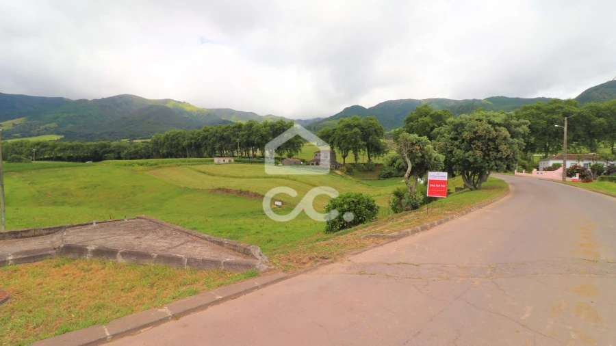 Terreno para Venda em Nossa Senhora dos Remedios