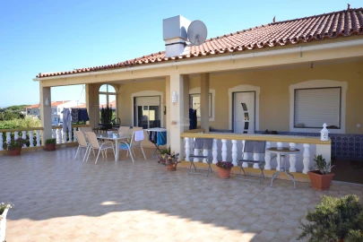 Moradia T3 para Venda em Loule (São Clemente)