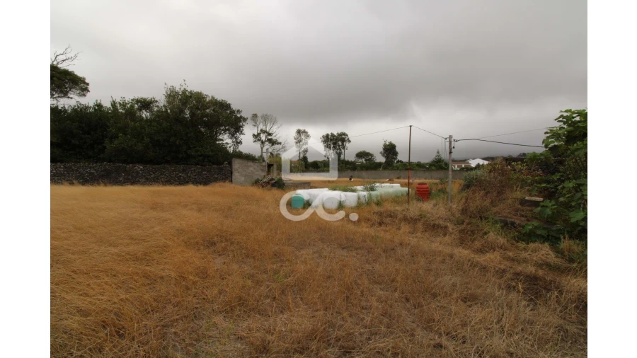 Moradia T5 para Venda em Fenais da Luz Foto 38