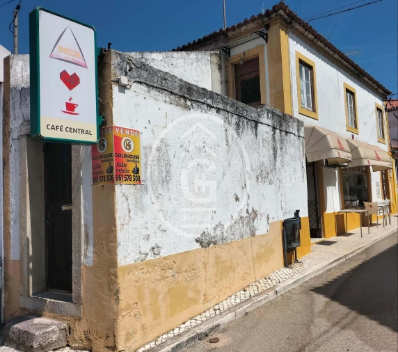 Negócio para Venda em Chamusca e Pinheiro Grande