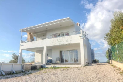 Moradia T4 para Venda em Loule (São Clemente)