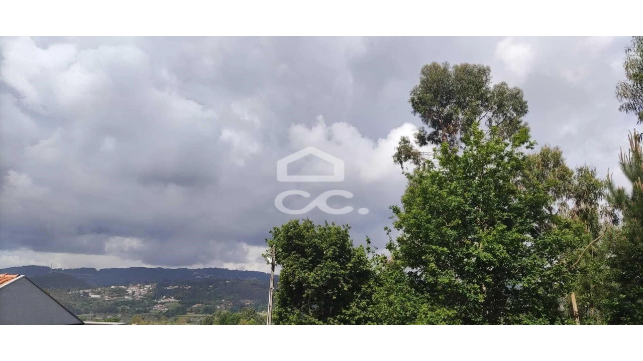 Terreno para Venda em Cepães e Fareja Foto 9