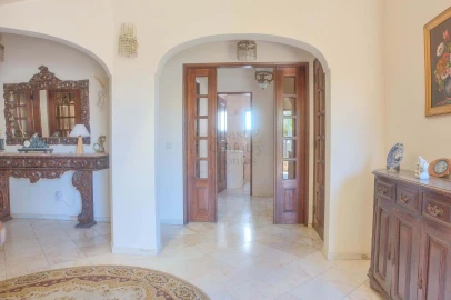 Moradia T4 para Venda em Loule (São Clemente)