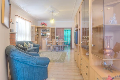 Moradia T4 para Venda em Loule (São Clemente)