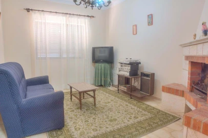 Moradia T4 para Venda em Loule (São Clemente)