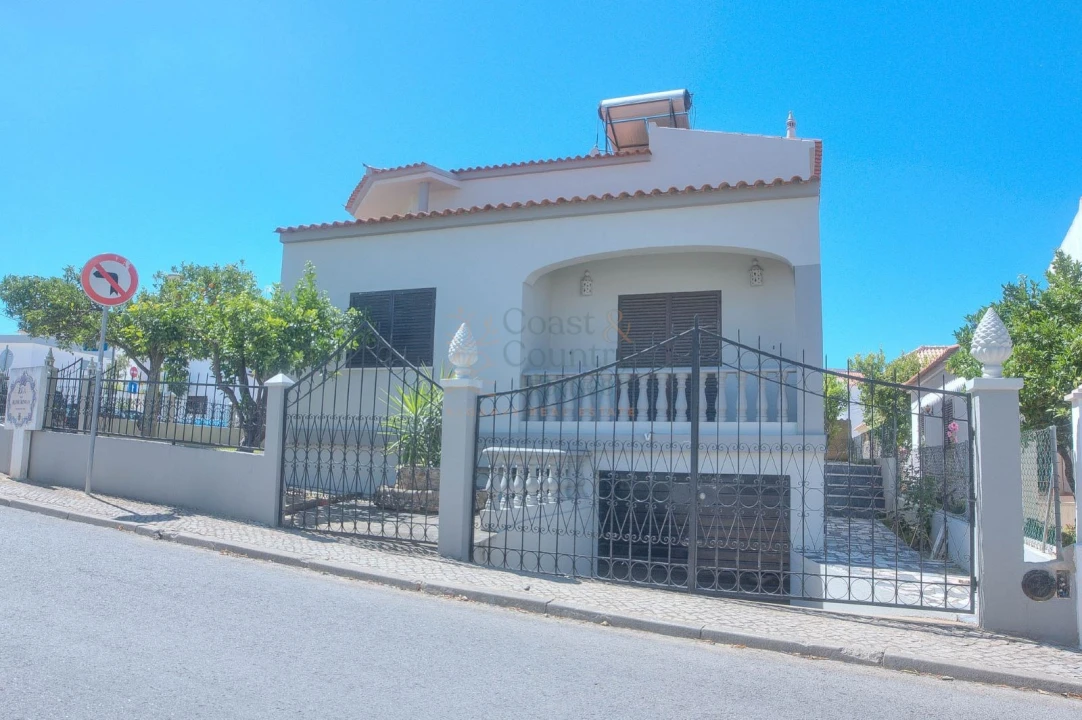 Moradia T4 para Venda em Loule (São Clemente) Foto 1