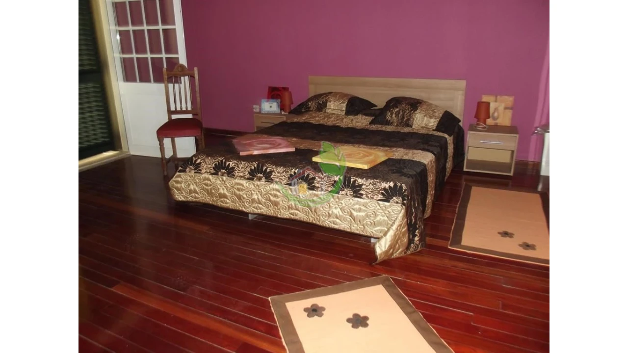 Moradia T5 para Venda em Vade Foto 11