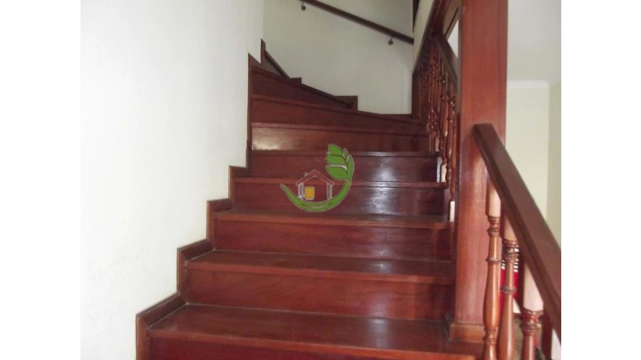 Moradia T5 para Venda em Vade Foto 8