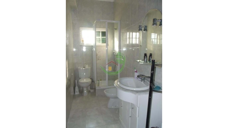 Moradia T5 para Venda em Vade Foto 14