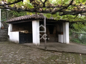 Quinta T3 para Venda em Roriz
