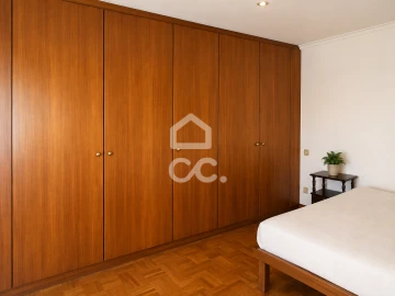 Quinta T3 para Venda em Roriz