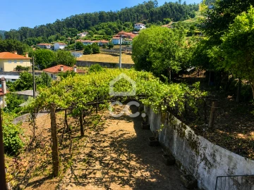 Quinta T3 para Venda em Roriz