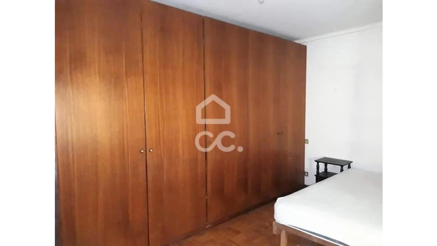 Quinta T3 para Venda em Roriz Foto 5