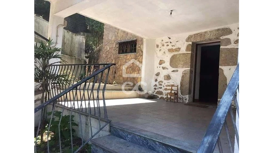 Quinta T3 para Venda em Roriz Foto 3