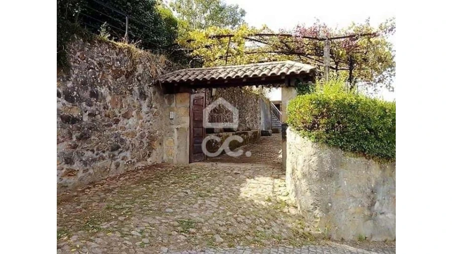 Quinta T3 para Venda em Roriz Foto 26