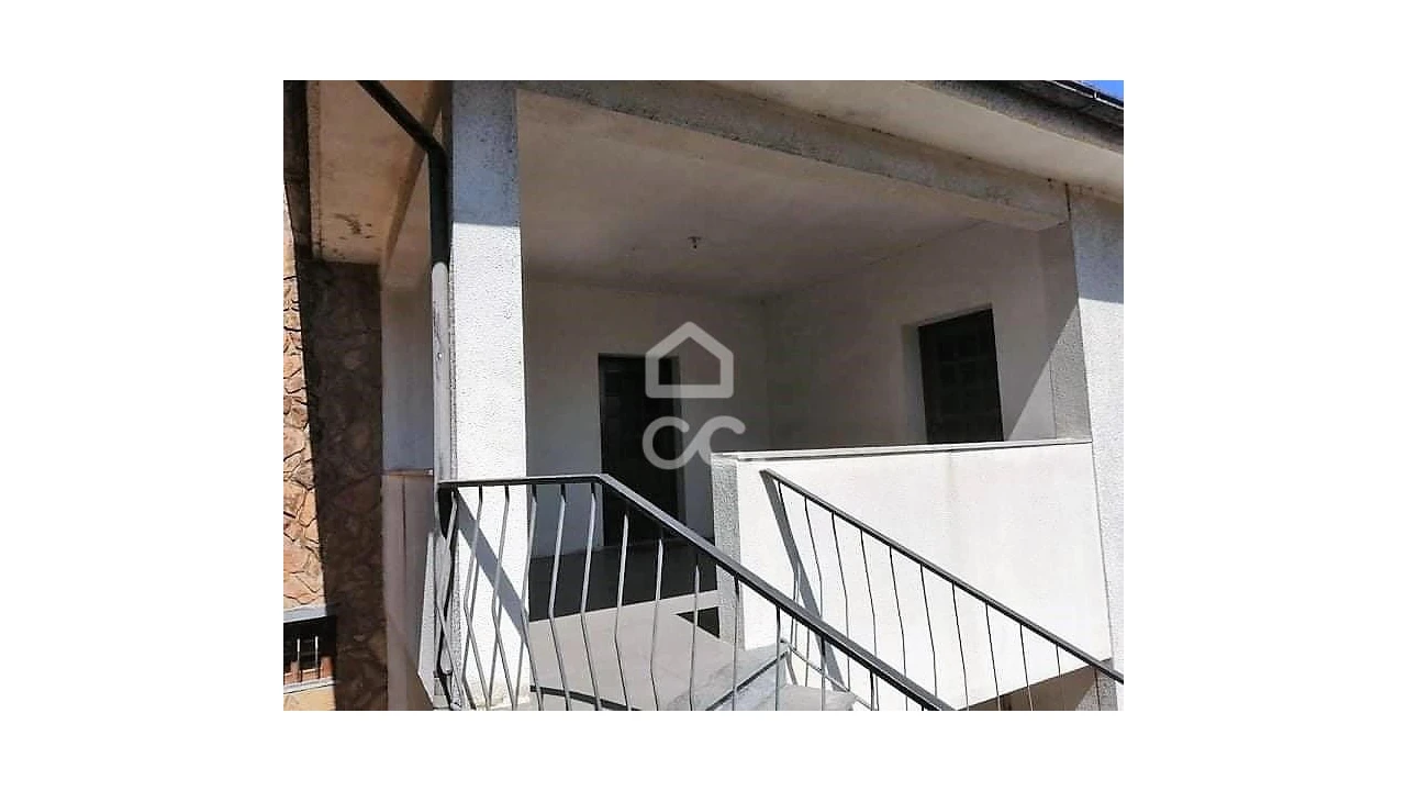 Quinta T3 para Venda em Roriz Foto 23