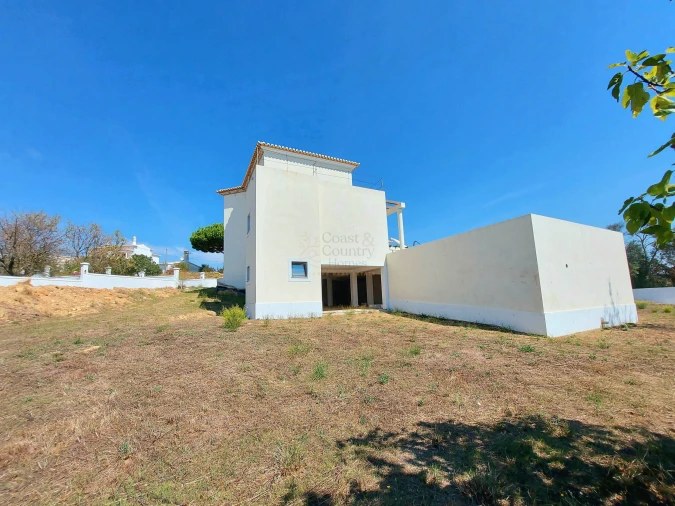 Moradia T4 para Venda em Boliqueime Foto 21