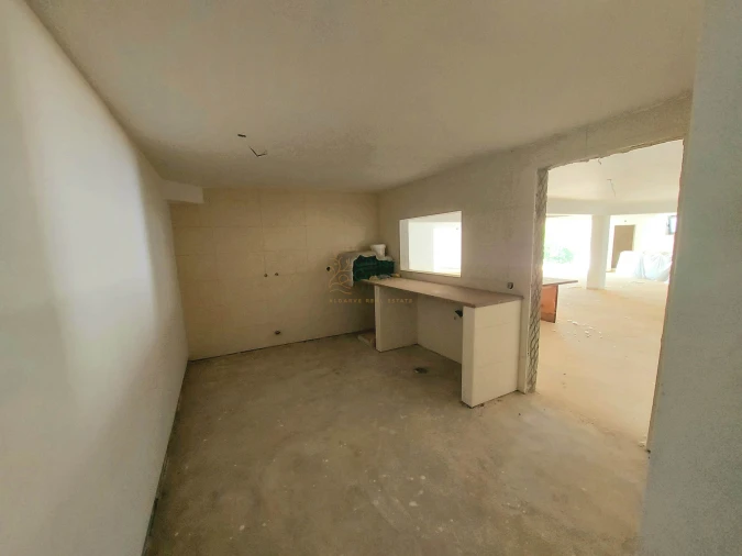 Moradia T4 para Venda em Boliqueime Foto 17