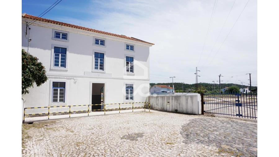 Quinta T20 para Venda em Tramagal Foto 34