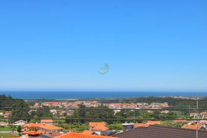 Moradia T5 para Venda em Antas