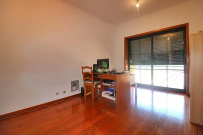 Moradia T5 para Venda em Antas