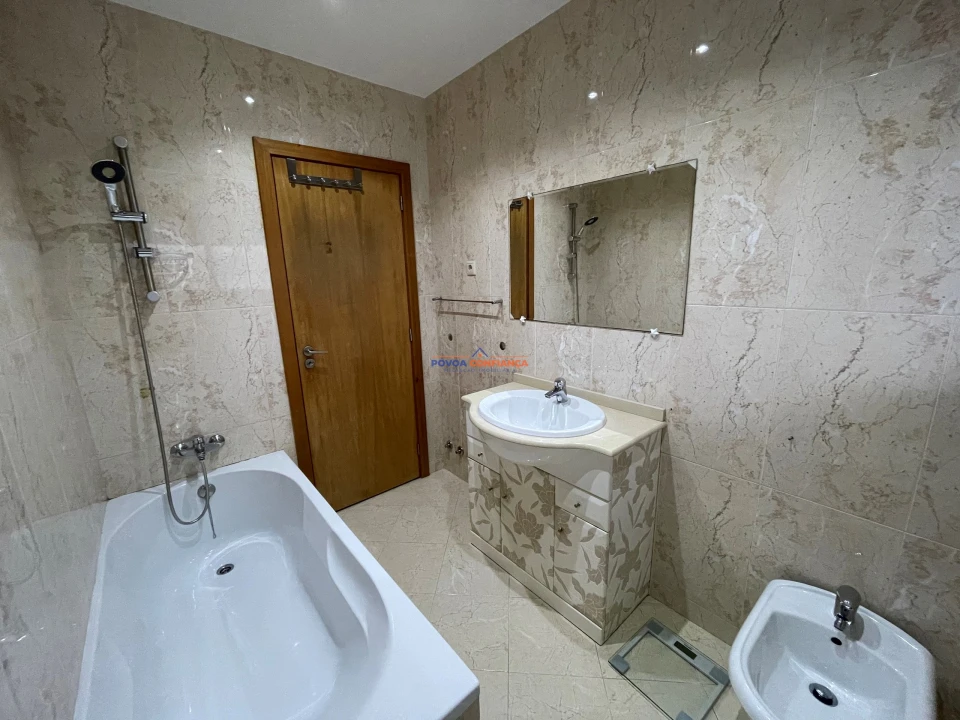 Apartamento T3 para Venda em Póvoa de Varzim, Beiriz e Argivai Foto 22