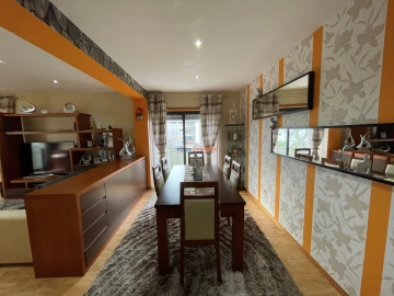 Apartamento T3 para Venda em Póvoa de Varzim, Beiriz e Argivai