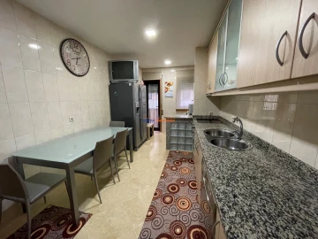 Apartamento T3 para Venda em Póvoa de Varzim, Beiriz e Argivai