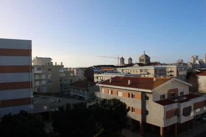 Apartamento T3 para Venda em Póvoa de Varzim, Beiriz e Argivai