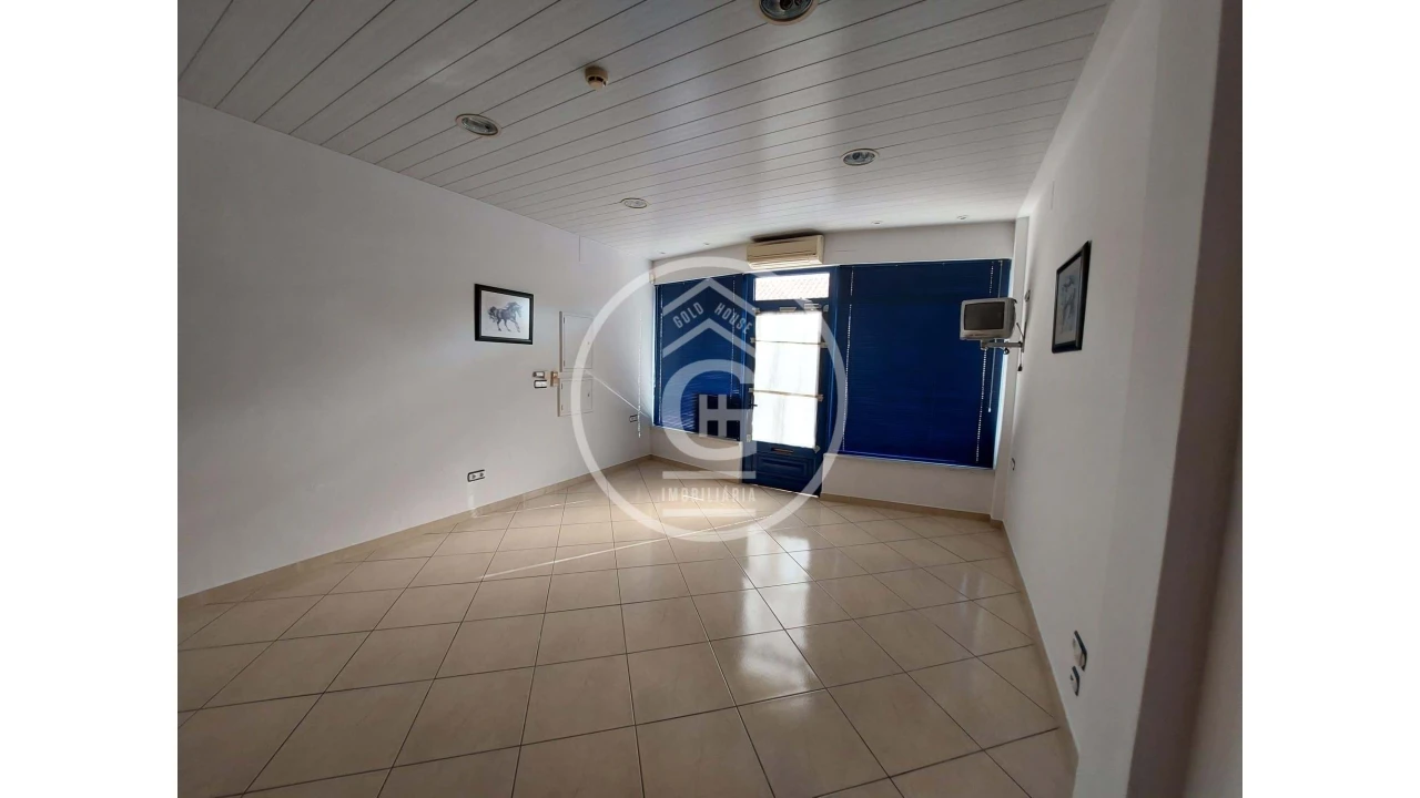 Negócio para Venda em Alpiarça Foto 2