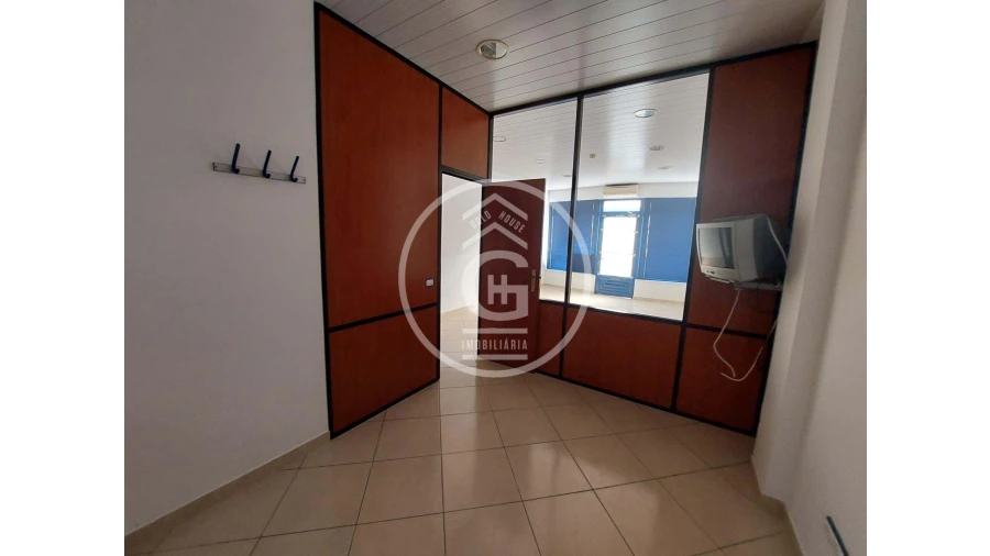 Negócio para Venda em Alpiarça Foto 3