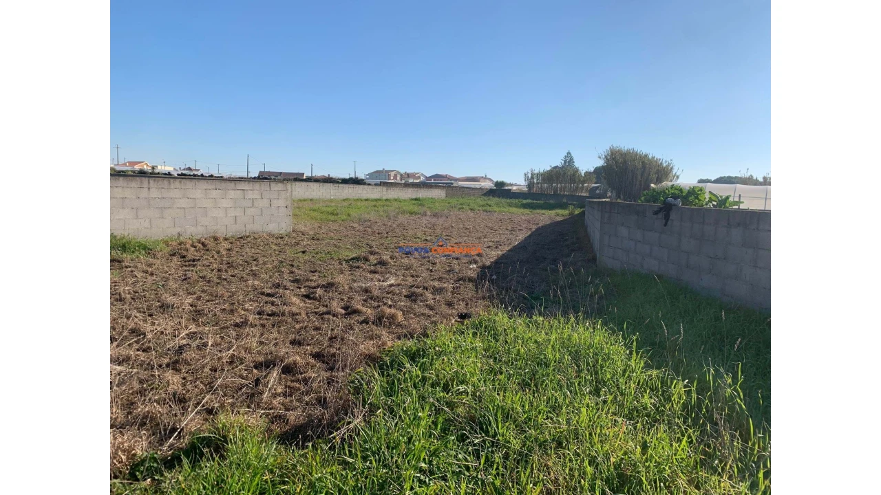 Terreno para Venda em Póvoa de Varzim, Beiriz e Argivai Foto 1