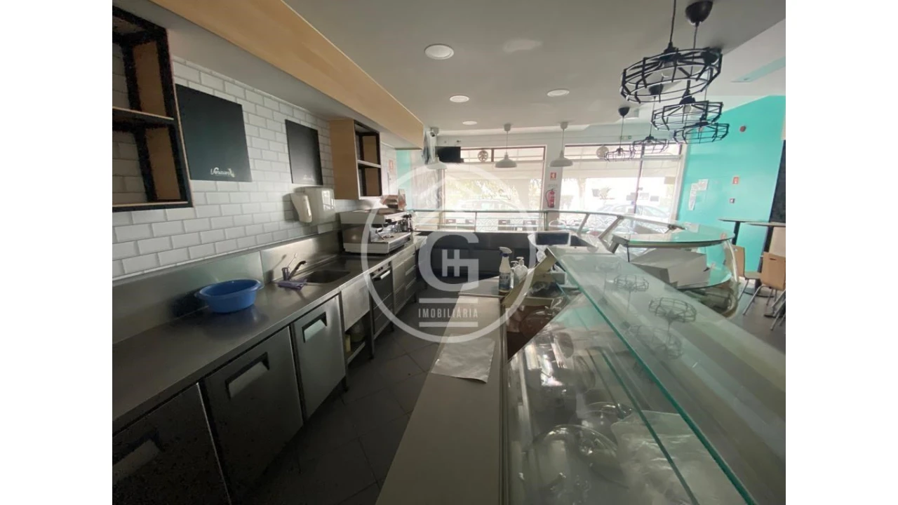 Negócio para Venda em Alpiarça Foto 4