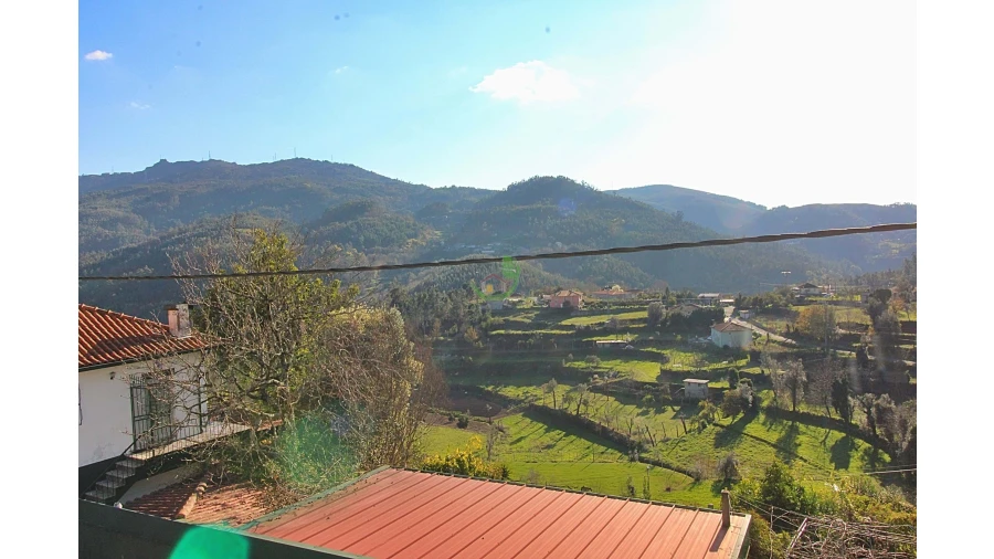 Moradia para Venda em Bouro (Santa Maria) Foto 12