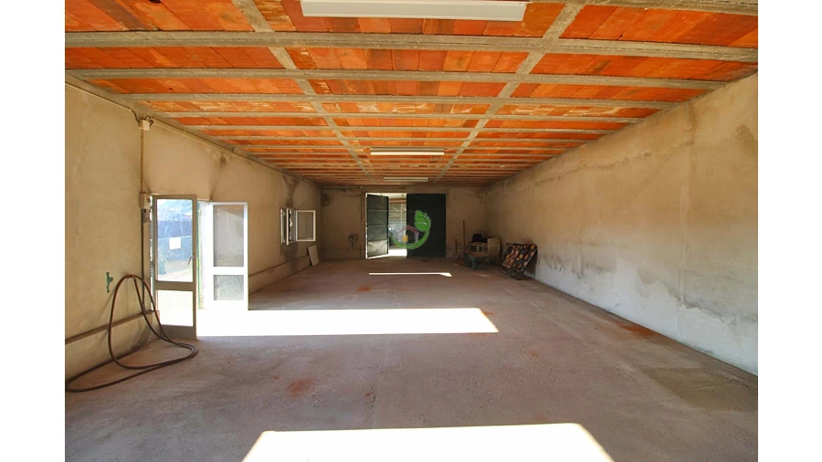 Moradia para Venda em Bouro (Santa Maria) Foto 7