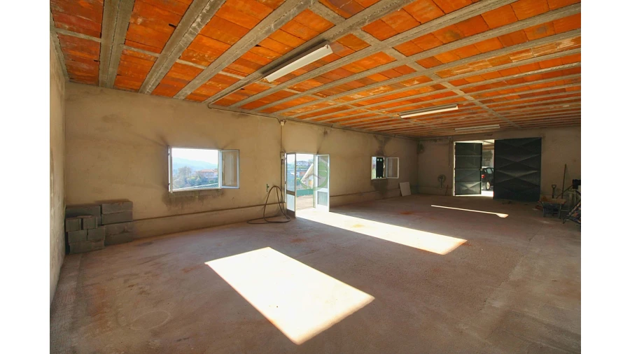 Moradia para Venda em Bouro (Santa Maria) Foto 8