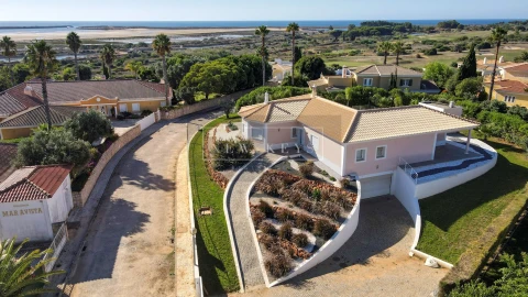 Moradia T3 para Venda em Odiaxere